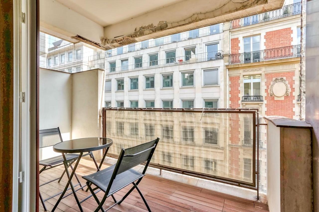 Appartement Quartier Arc De Triomphe Free Netflix Paris Exterior photo